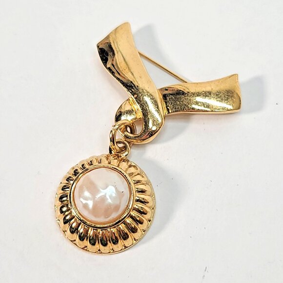 Retro Givenchy Gold-Tone Bow Brooch Pin faux dangle pearl, MCM designer 80s 90s - Picture 1 of 8